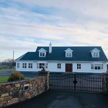 Connemara. 3 Bedroom, 8 Bed, Holiday Home 戈尔韦 外观 照片