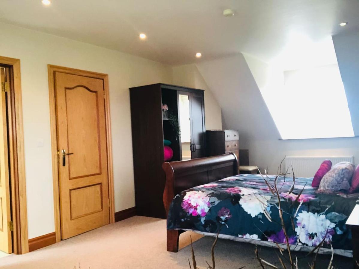 Connemara. 3 Bedroom, 8 Bed, Holiday Home 戈尔韦 外观 照片