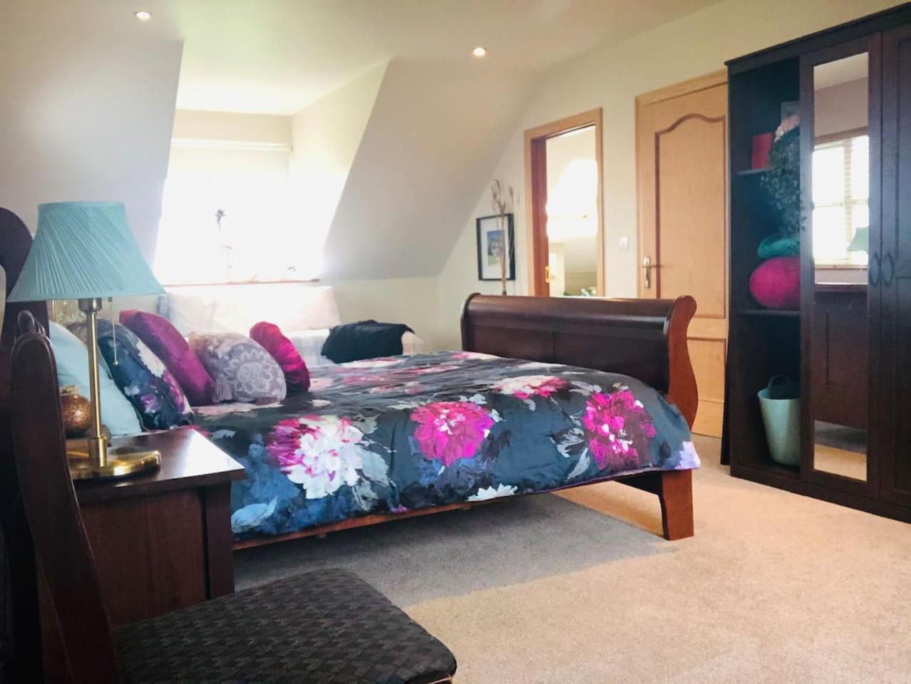 Connemara. 3 Bedroom, 8 Bed, Holiday Home 戈尔韦 外观 照片