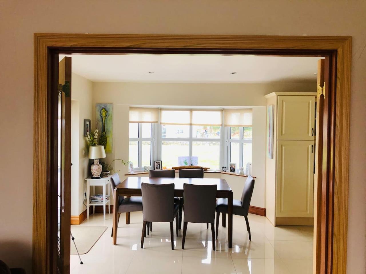 Connemara. 3 Bedroom, 8 Bed, Holiday Home 戈尔韦 外观 照片